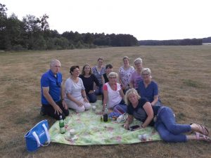 laeufer_fahren_mit_dem_fahrrad_zum_spargelessen_nach_hepstedt